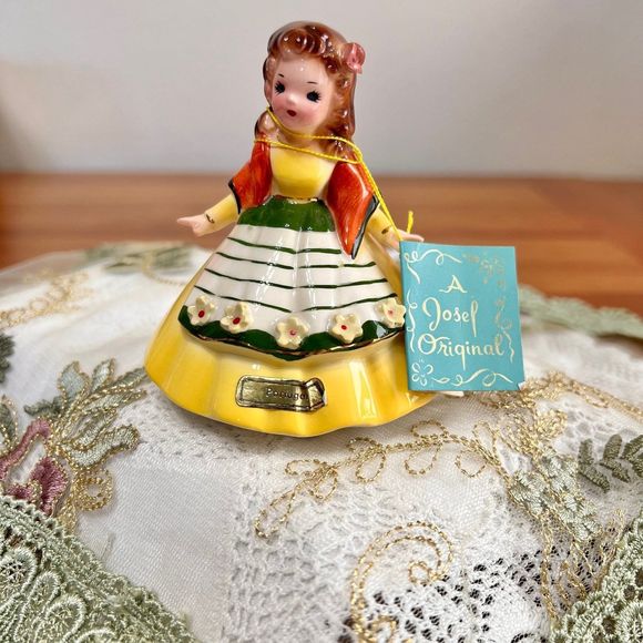 Josef Originals "Portugal" Little International Series Vintage Figurine